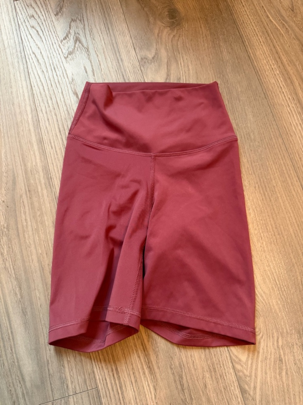Agent 84 Scrunch Butt Biker Shorts XS Burgundy High Waisted Gym
